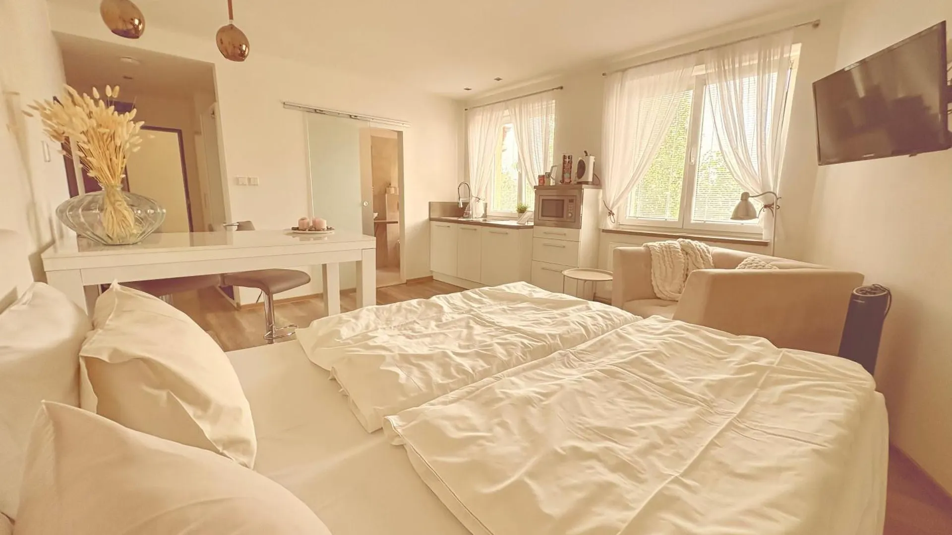 Trio Apartments Ostrava República Checa